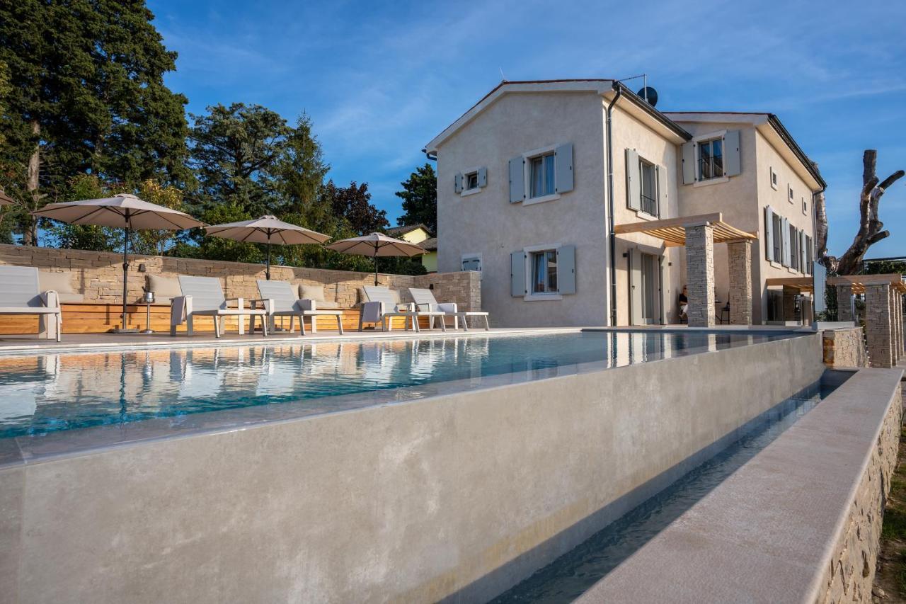 Restaurant & Villa Morgan Brtonigla Exteriör bild